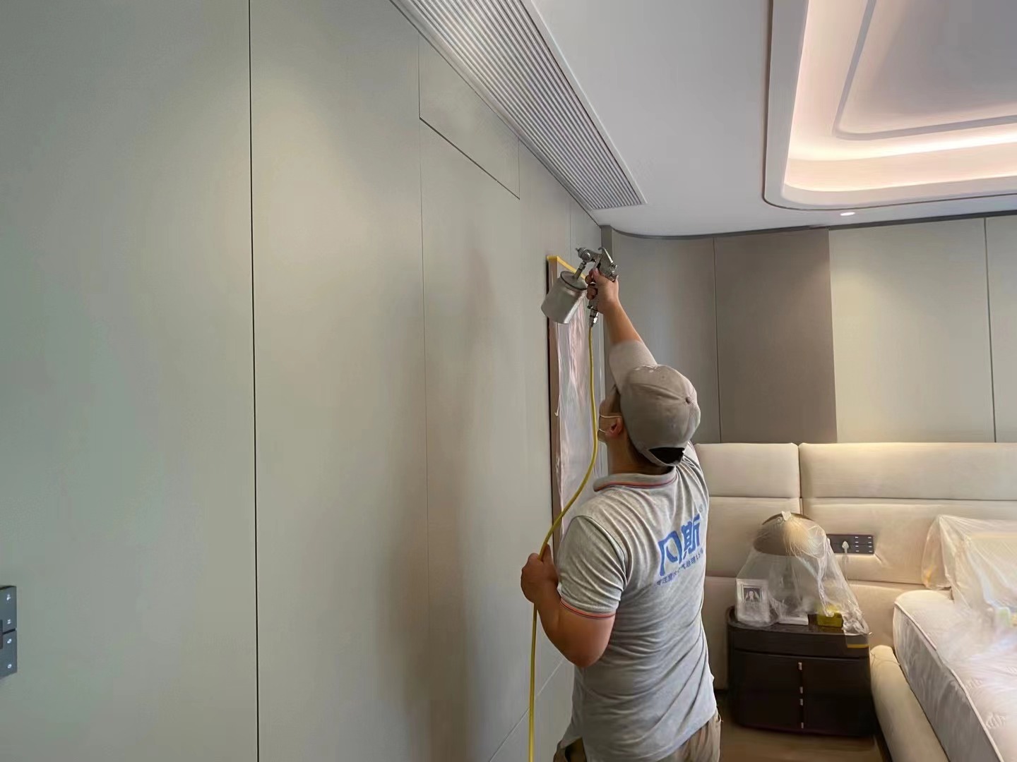 裝修污染該怎么去除